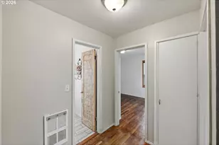 1729 Cottonwood Ave, Coos Bay, OR 97420 - Photo 11