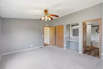 655 NE Burnett Rd #4, McMinnville, OR 97128 - Photo 19