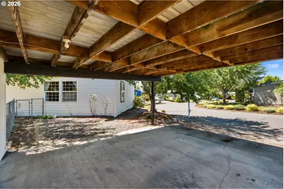 655 NE Burnett Rd #4, McMinnville, OR 97128 - Photo 3