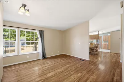 655 NE Burnett Rd #4, McMinnville, OR 97128 - Photo 25