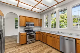367 Spyglass Dr, Eugene, OR 97401 - Photo 13