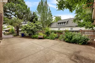 700 SE 61st Ave, Portland, OR 97215 - Photo 47