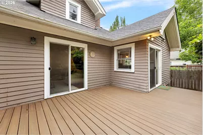 700 SE 61st Ave, Portland, OR 97215 - Photo 39
