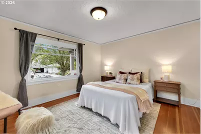 700 SE 61st Ave, Portland, OR 97215 - Photo 21