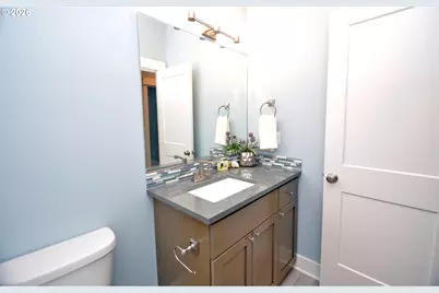 880 Caitlyn Pl, Canby, OR 97013 - Photo 17