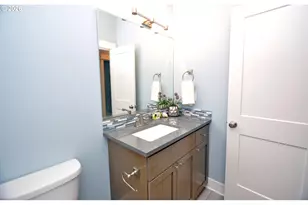 880 Caitlyn Pl, Canby, OR 97013 - Photo 17