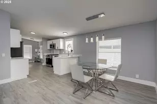 2000 Robins Lane SE, Salem, OR 97306 - Photo 9