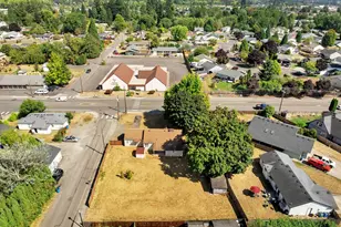 408 S Parkway Ave, Battle Ground, WA 98604 - Photo 35