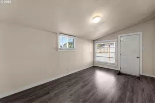408 S Parkway Ave, Battle Ground, WA 98604 - Photo 23