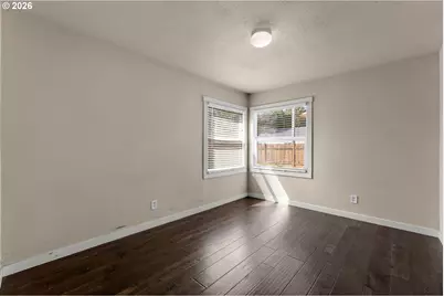 408 S Parkway Ave, Battle Ground, WA 98604 - Photo 17