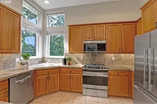 9728 NW Kaylee St, Portland, OR 97229 - Photo 9