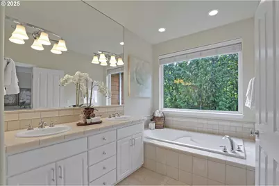 9728 NW Kaylee St, Portland, OR 97229 - Photo 15