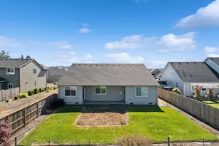4722 Royal Dr, Albany, OR 97321 - Photo 5