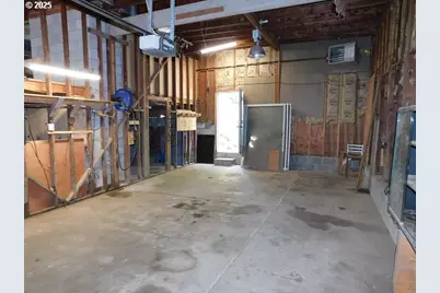 875 Park Dr, Vernonia, OR 97064 - Photo 39