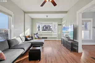 5325 N Montana Ave, Portland, OR 97217 - Photo 5