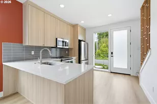 3122 N Hunt St, Portland, OR 97217 - Photo 9