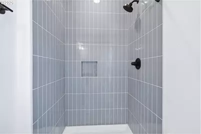 3122 N Hunt St, Portland, OR 97217 - Photo 29