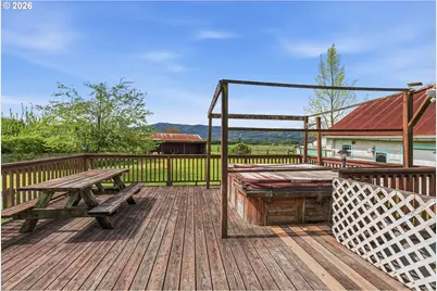 77 S Welcome Slough Rd, Cathlamet, WA 98612 - Photo 13