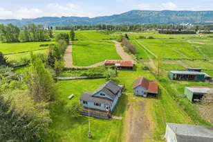 77 S Welcome Slough Rd, Cathlamet, WA 98612 - Photo 7