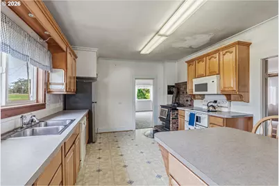 77 S Welcome Slough Rd, Cathlamet, WA 98612 - Photo 21