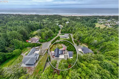 810 SW Wakeetum St, Waldport, OR 97394 - Photo 11