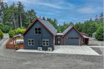 810 SW Wakeetum St, Waldport, OR 97394 - Photo 7