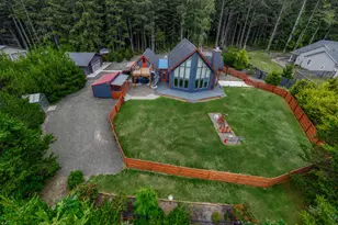 810 SW Wakeetum St, Waldport, OR 97394 - Photo 41