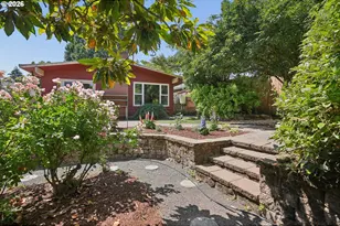 1717 SW Canby St, Portland, OR 97219 - Photo 21