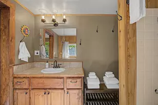23094 E Wallace Ave, Brightwood, OR 97011 - Photo 23