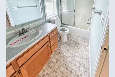 13417 Squire Dr, Oregon City, OR 97045 - Photo 17