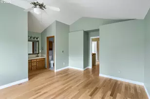 13417 Squire Dr, Oregon City, OR 97045 - Photo 17