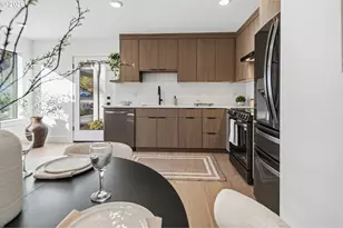 205 E Ave, Lake Oswego, OR 97034 - Photo 15