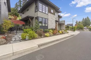 1191 Lantern Ln, Eugene, OR 97401 - Photo 35