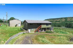 5073 Chenoweth Rd, The Dalles, OR 97058 - Photo 3