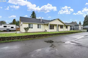 3785 Dove Ln, Eugene, OR 97402 - Photo 43