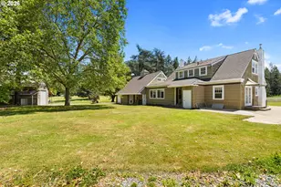 1631 Glenbrook Loop Rd, Riddle, OR 97469 - Photo 7