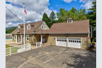 1631 Glenbrook Loop Rd, Riddle, OR 97469 - Photo 5