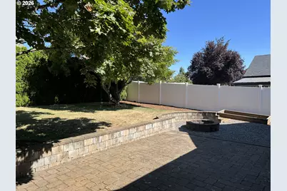 777 Eisenhower Dr NW, Salem, OR 97304 - Photo 25