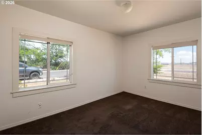 108 NW Dogwood Ave, Redmond, OR 97756 - Photo 13
