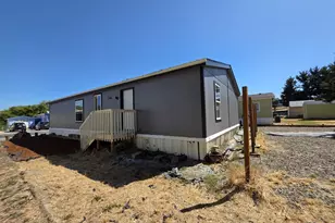 231 Owyhee Ln, Roseburg, OR 97471 - Photo 33