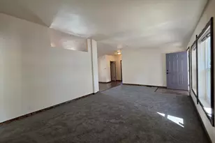 231 Owyhee Ln, Roseburg, OR 97471 - Photo 7