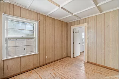 1375 SW Taylors Ferry Rd, Portland, OR 97219 - Photo 13