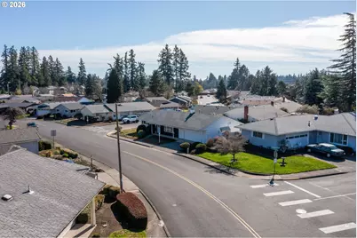 16655 SW King Charles Ave, King City, OR 97224 - Photo 33