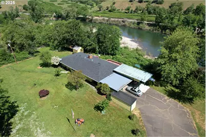 180 Ruckles Dr, Myrtle Creek, OR 97457 - Photo 1