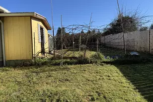 3 Spruce Dr, Myrtle Point, OR 97458 - Photo 25