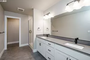 302 N Bridgeton Rd, Portland, OR 97217 - Photo 9