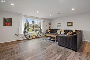 17670 SE Emerald Dr, Milwaukie, OR 97267 - Photo 5