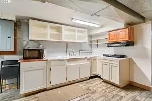 2236 SE 185th Ave, Portland, OR 97233 - Photo 13