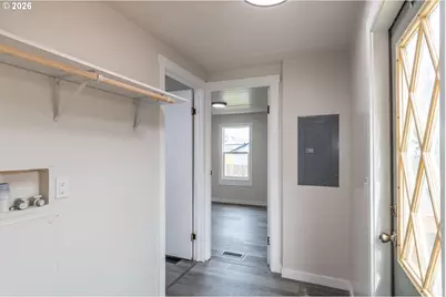 581 NE Alameda #37, Roseburg, OR 97470 - Photo 13