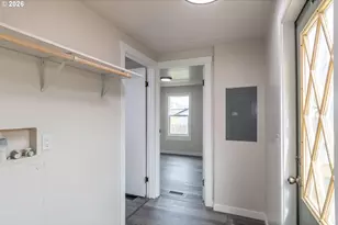 581 NE Alameda, Roseburg, OR 97470 - Photo 13